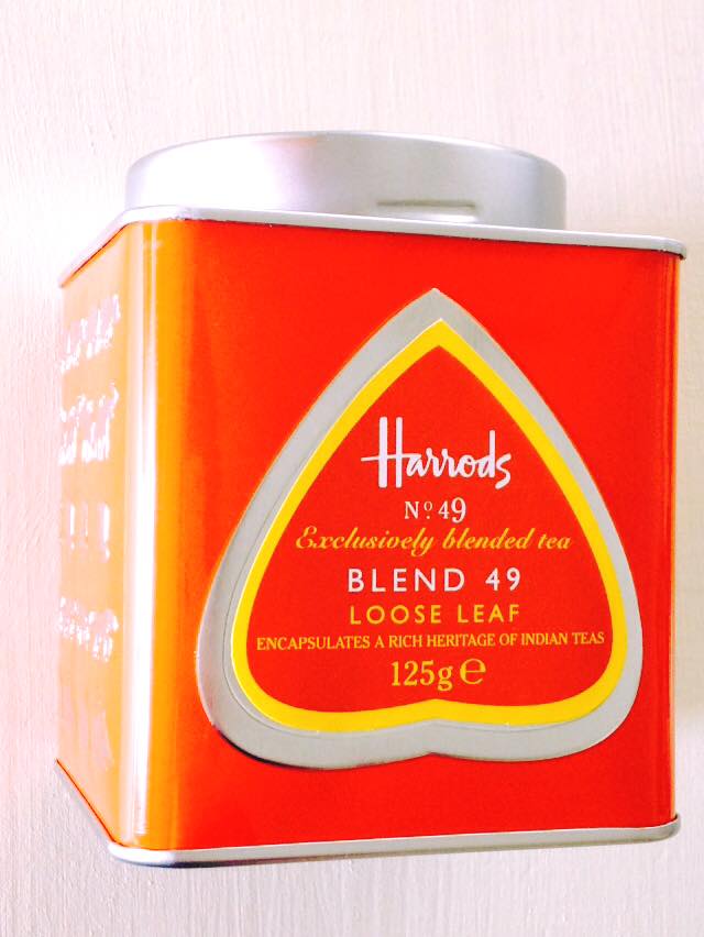 Harrods Blend 49 ハロッズ　紅茶　缶　茶葉 Amazon.co.jp: 英国 Harrods blend49 紅茶 リーフ125g ［並行輸入品