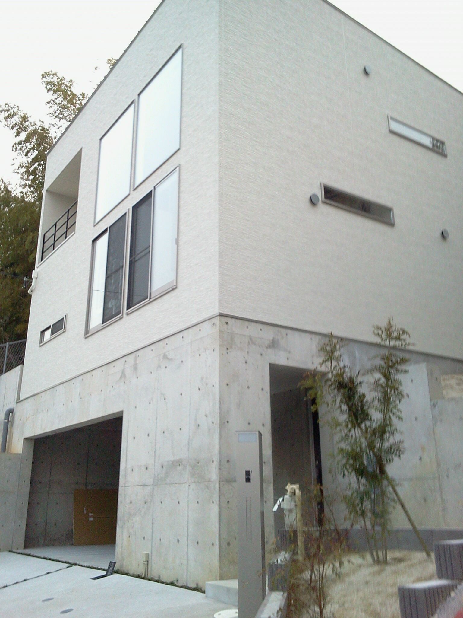 緑区大高に建つ家 - 建築家と建てる予算内注文住宅「EASEL」