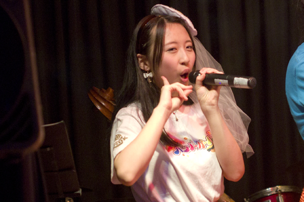 エイプリルフール。 : easel art cafe blog