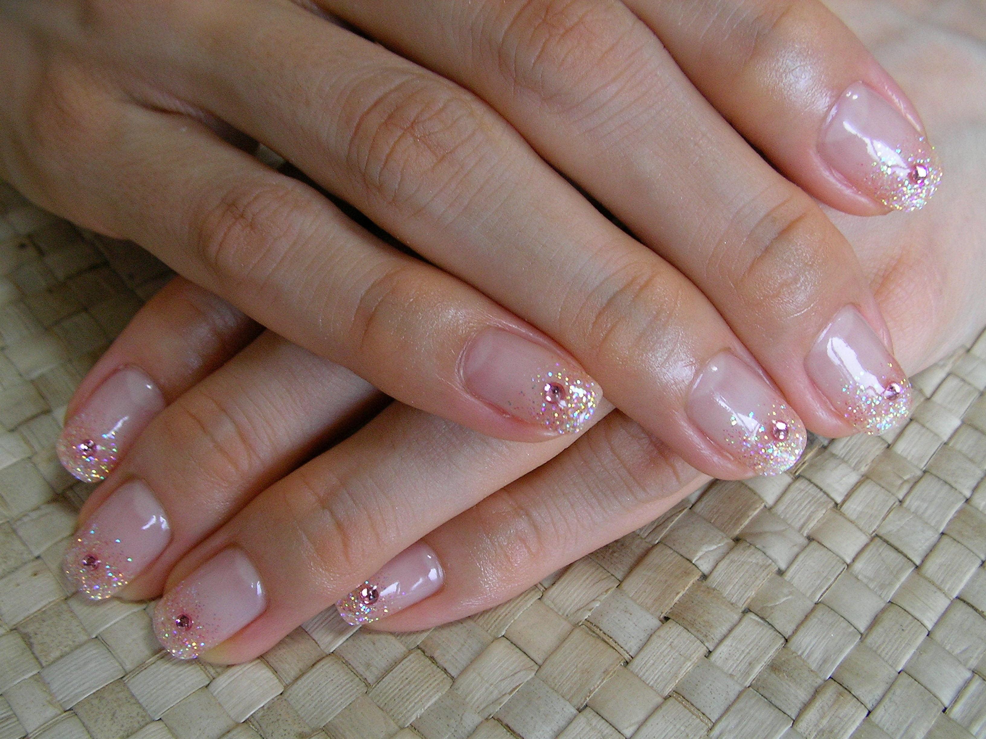 ピンクのジェルネイル Nail Beauty Salon East Paradise