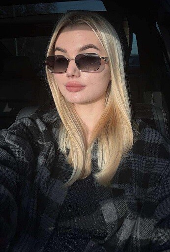 ImportedPhoto.760264373.30537