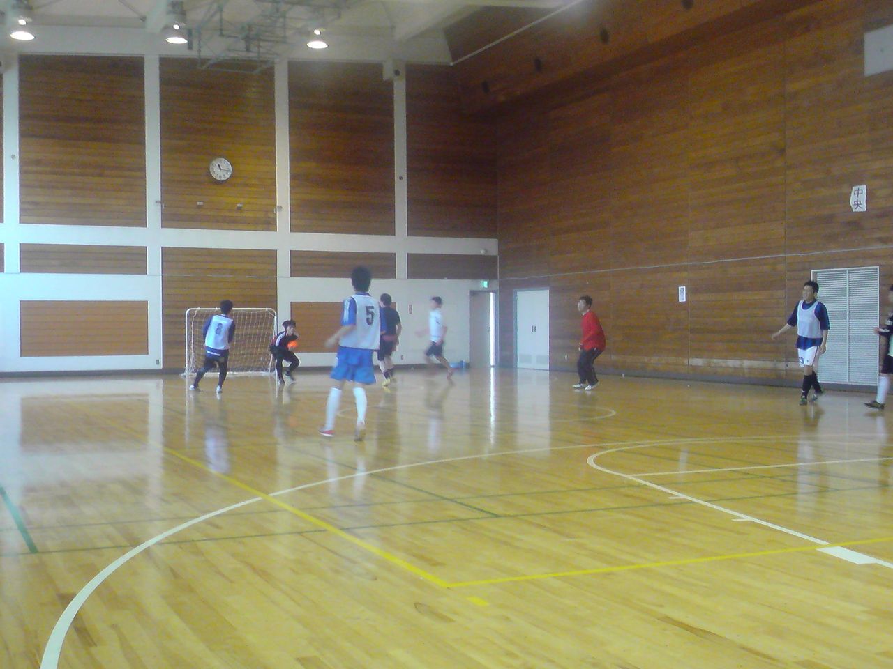 Futsal Travel Report フットサルレポート Futsal Travel Report フットサルレポート