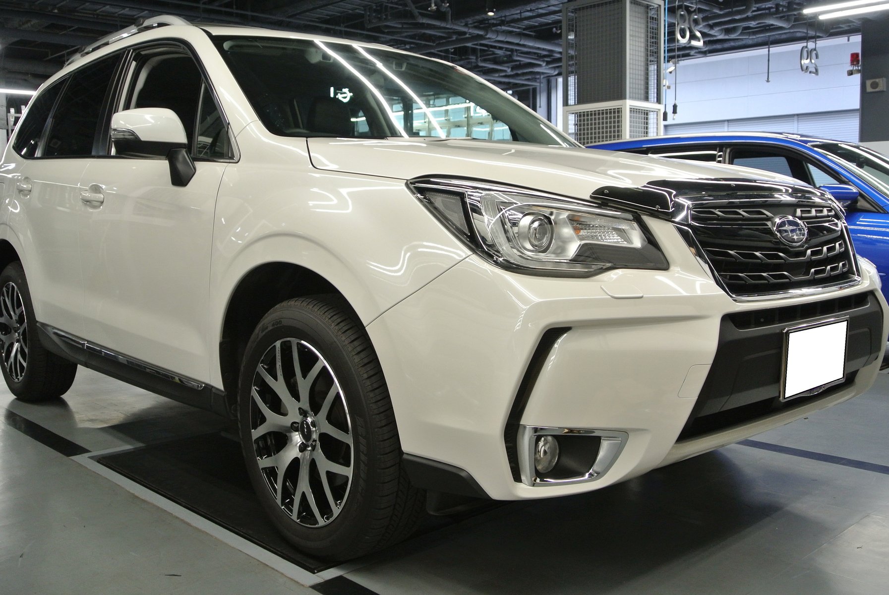 フォレスターにrecaro East Cloud スバル 日記