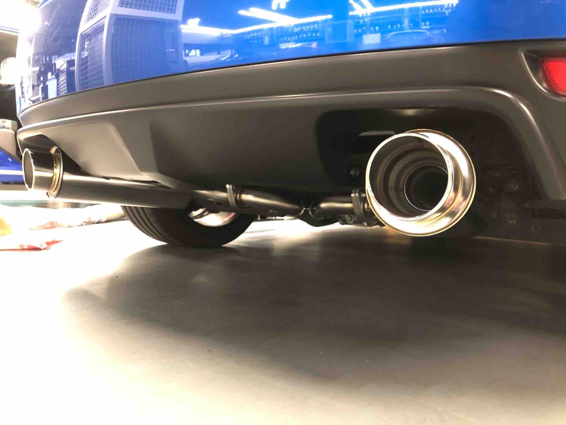 HKS マフラー サイレントハイパワー インプレッサ GDB 04/06-07/06 