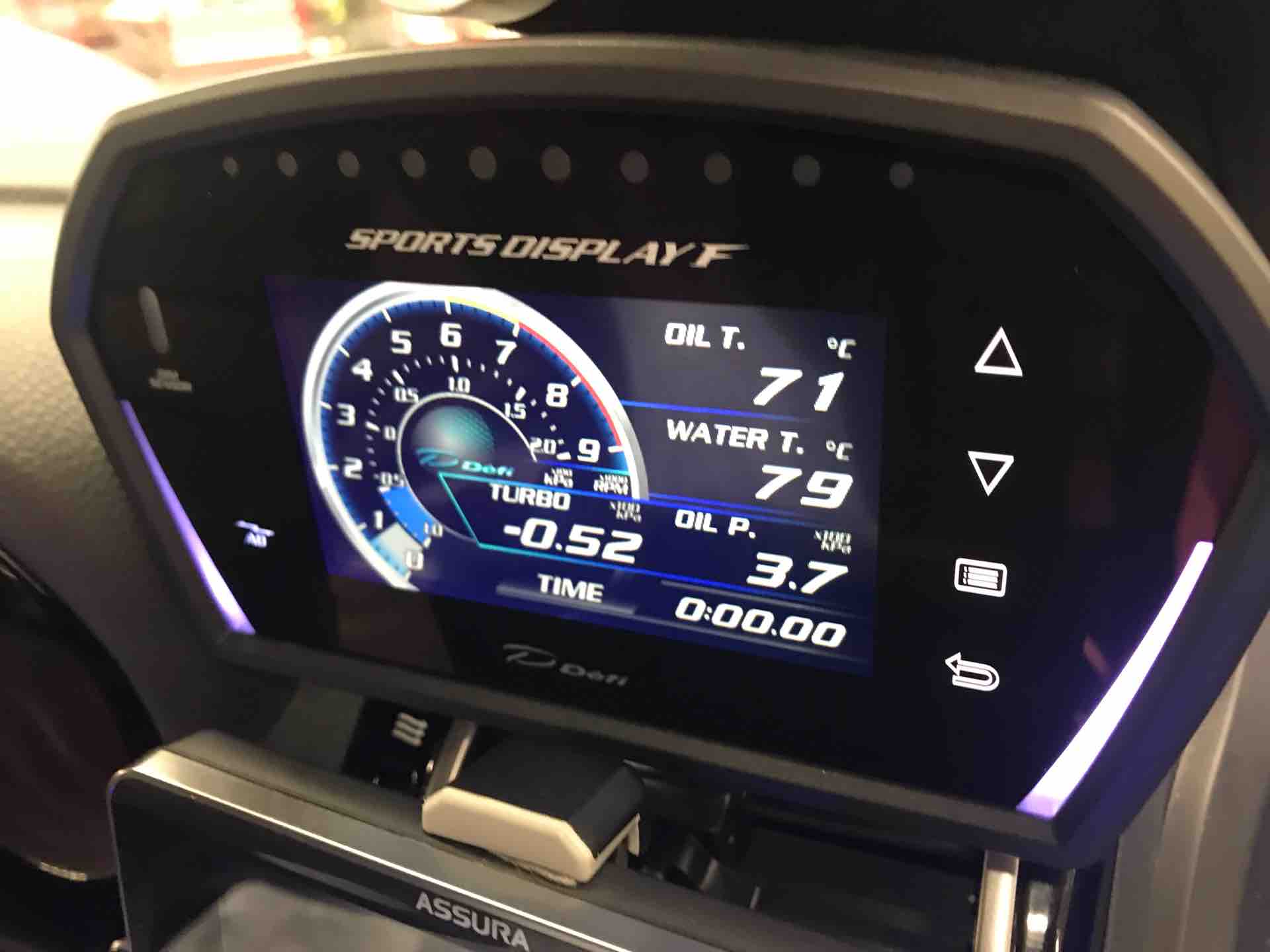 値下げ歓迎】defi スピードメーター sports NV Amazon | Defi (デフィ) スポーツディスプレイ F (DSD F)