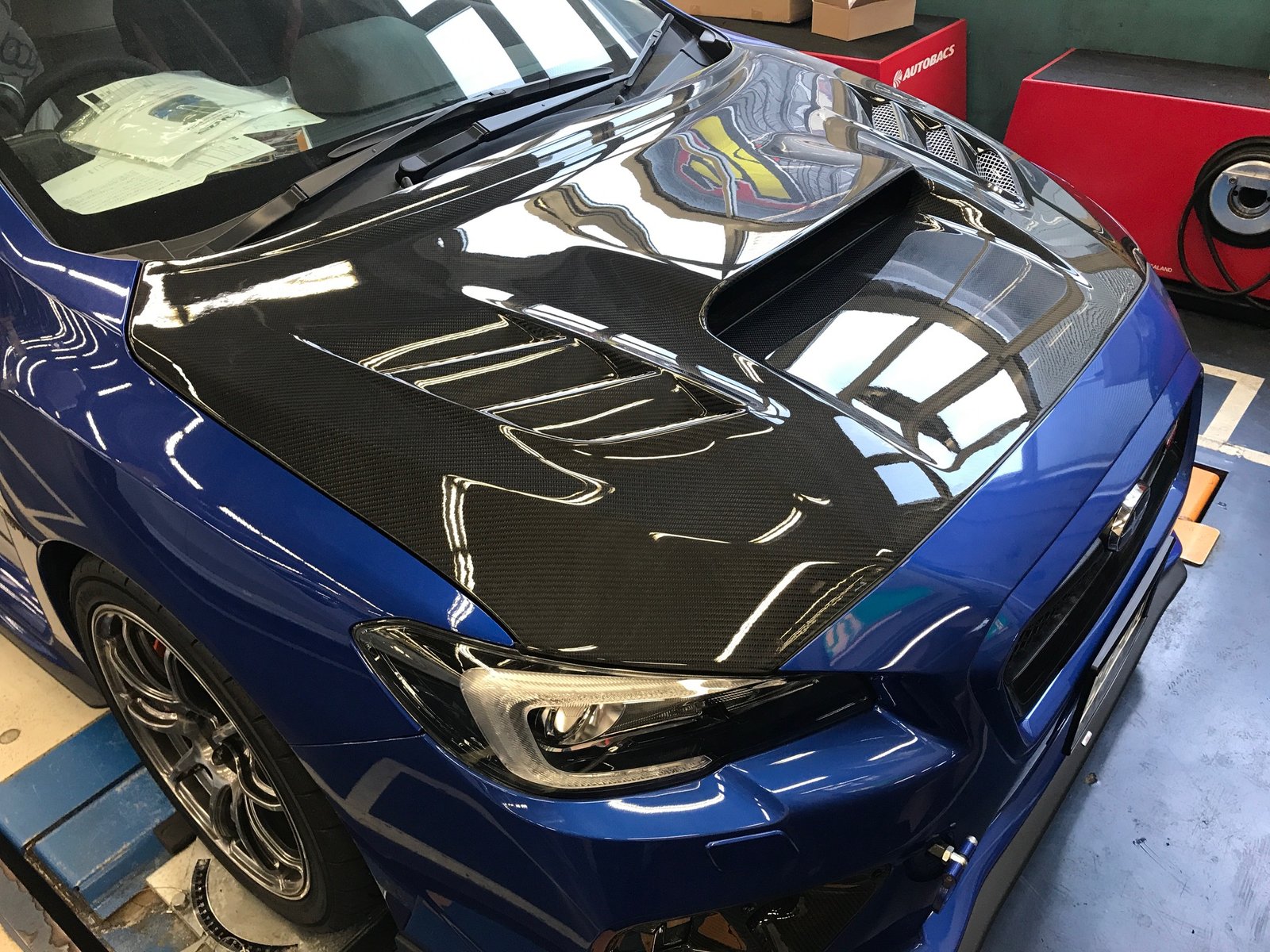 Varisカーボンファイバー ボンネット　スバル　WXR S-4 Varisカーボンファイバー ボンネット スバル WXR S-4 バリス WRX