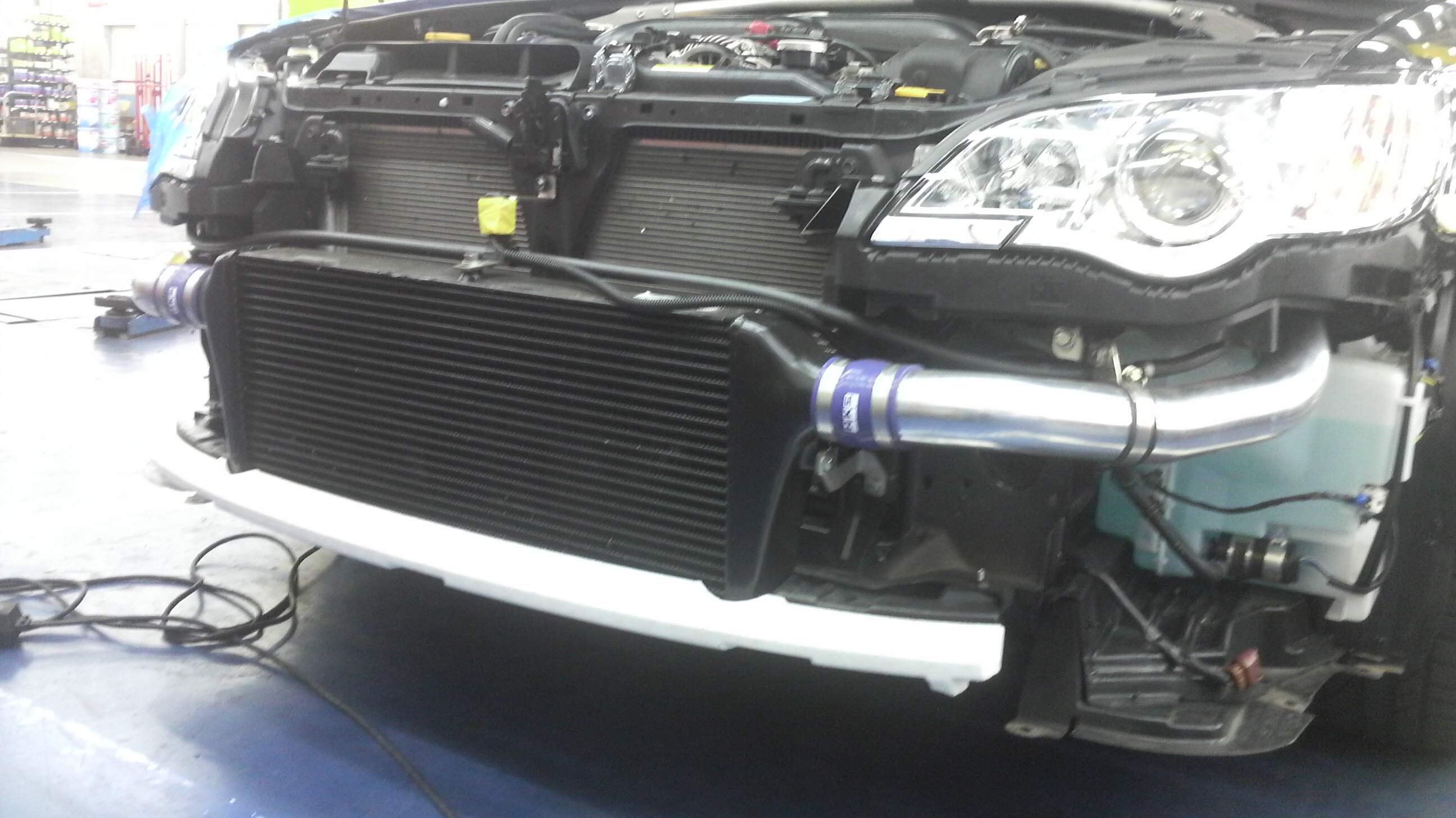 レガシィBL 前置きインタークーラー レガシィBL 前置きインタークーラー