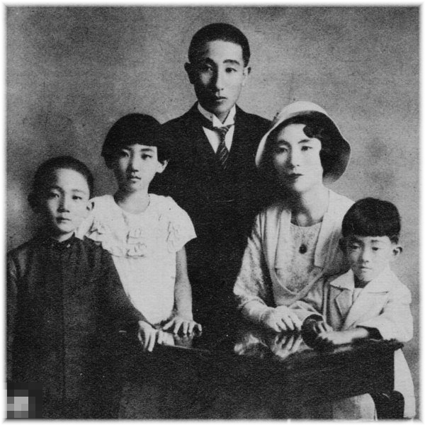 直球和館カテゴリ:武家華族奥田子爵家(堀子爵家)椎谷藩主水野子爵家 菊間藩主九鬼子爵家 三田藩主東子爵家(遠藤子爵家) 吉見藩主酒井子爵家 松嶺藩主
