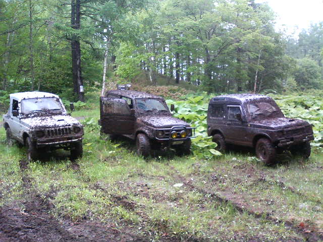 子供も大人も大好き泥遊び ジムニーチョコレートの日 北海道の東方から