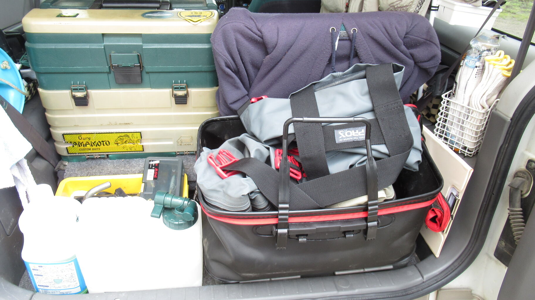 ジムニーjb23 diyで収納を追加 北海道の東方から ジムニーjb23 diyで収納を追加 北海道の東方から