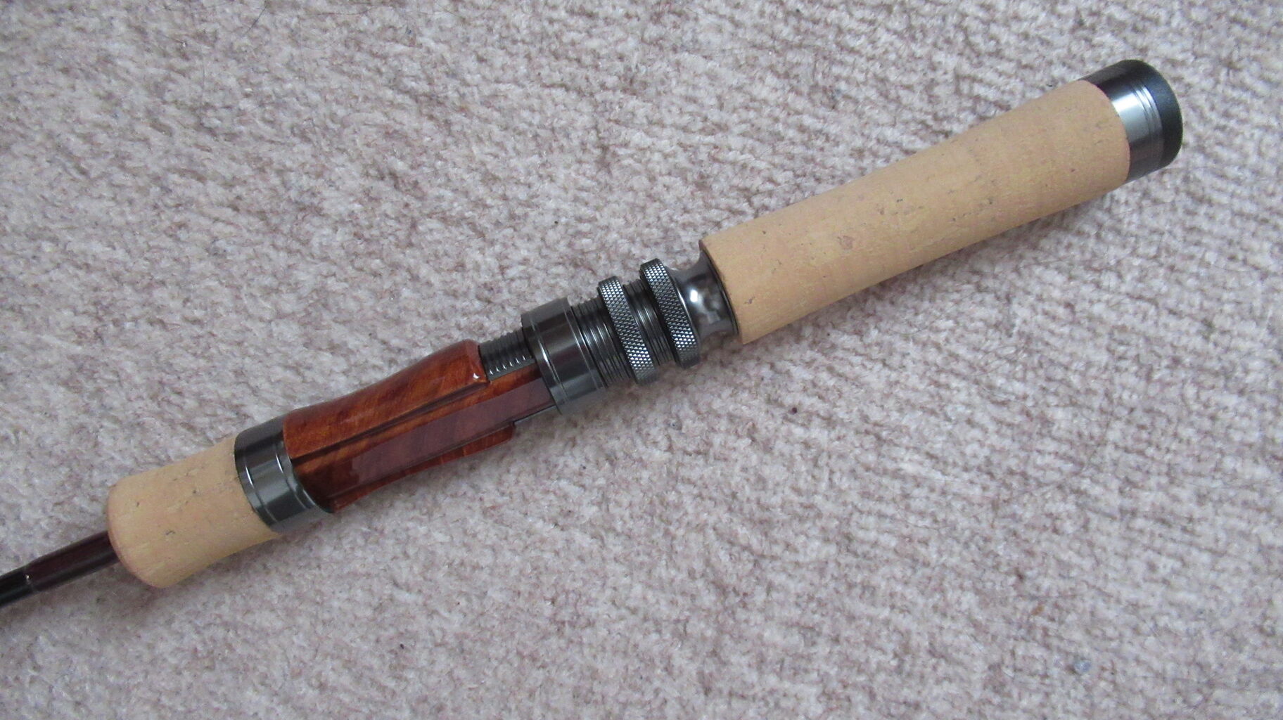 美品☆ テイルウォーク トラウティアフェリーク s411L/G テイルウォーク(tailwalk) トラウティア フェリーク S411L/G