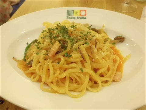 パスタフローラのナポリタン