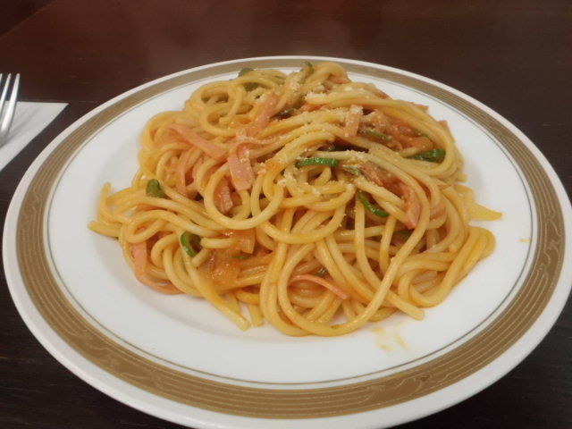 やまて食堂のナポリタン