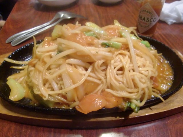 青蓮の中華風ナポリタン