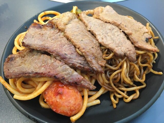 肉ナポリタン!