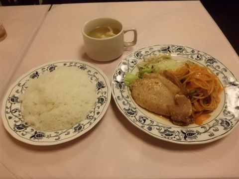 しょうが焼き+ナポリタン♪