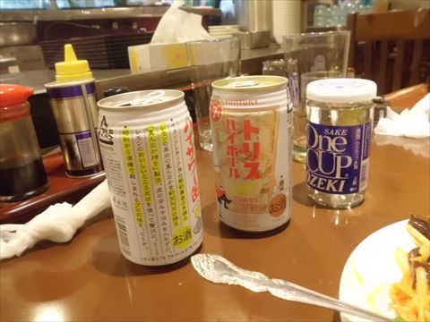 お酒は自分で持ち込みです