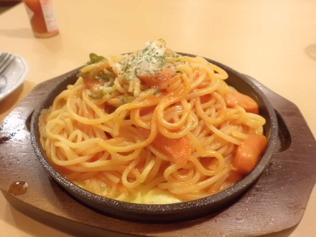 ゆうきの鉄板ナポリタン