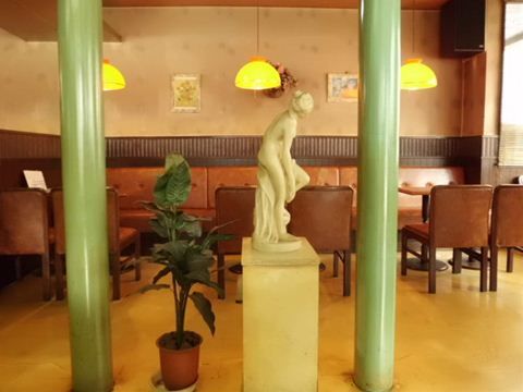 店内のオブジェ2