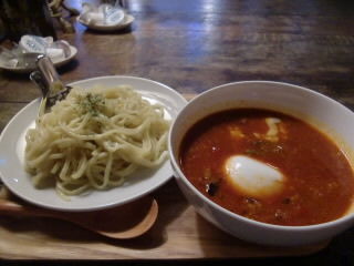 ライオンのいるサーカスのつけナポリタン