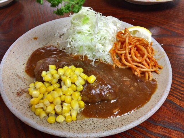 ハンバーグにもナポリタン