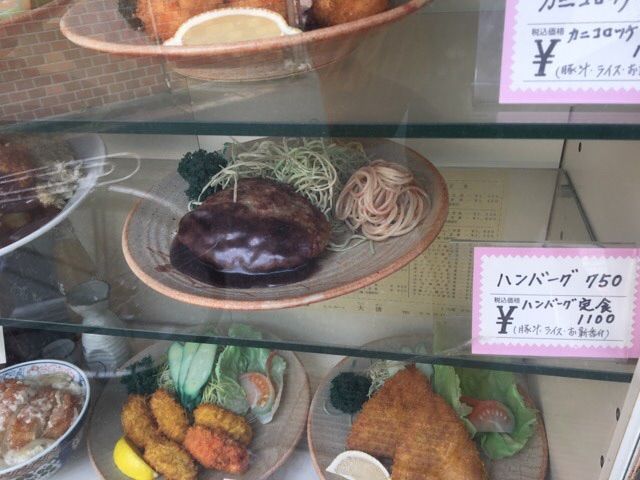 付け合わせナポリタンらしきものあり!