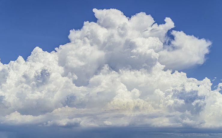 ダイナミックで美しい入道雲をタイムラプスで撮影