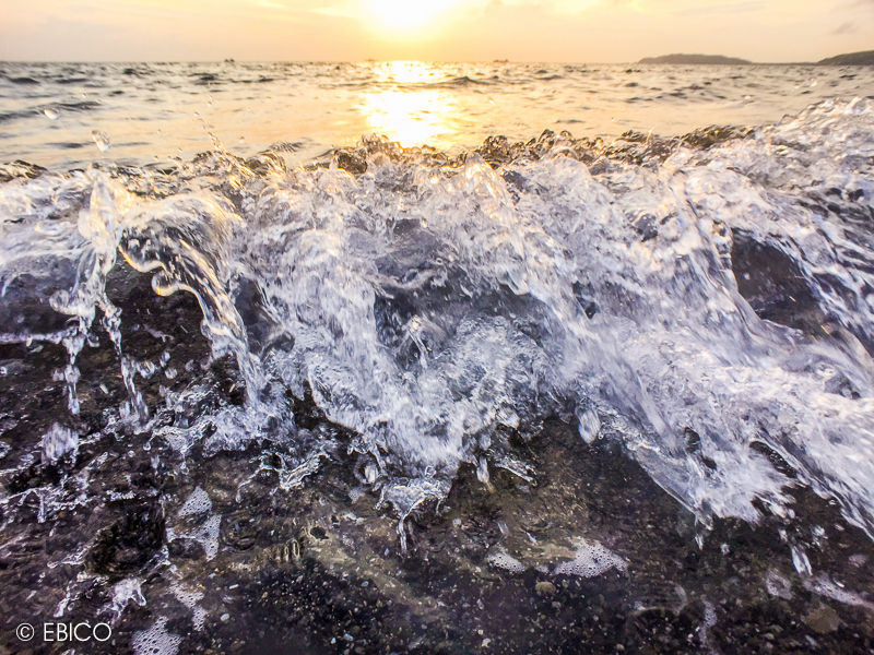 Iphoneで迫力のある波を撮影してみよう Iphoneで撮る身近な写真 癒しの動画作家 えびこのブログ