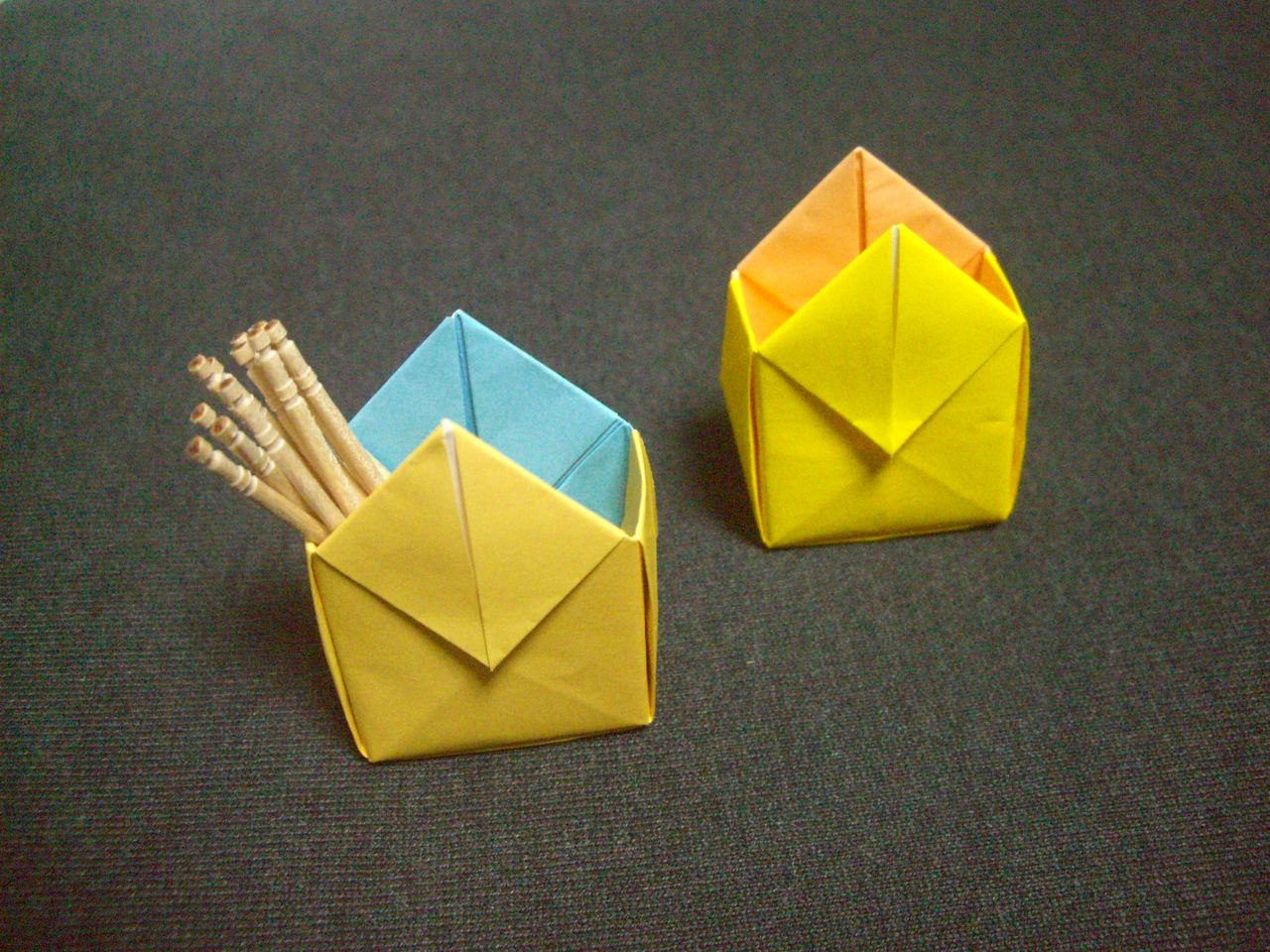 Origami おりがみ遊び やっこさんから楊枝入れ Ebisuchachaのブログ Origami おりがみ遊び やっこさんから楊枝入れ Ebisuchachaのブログ