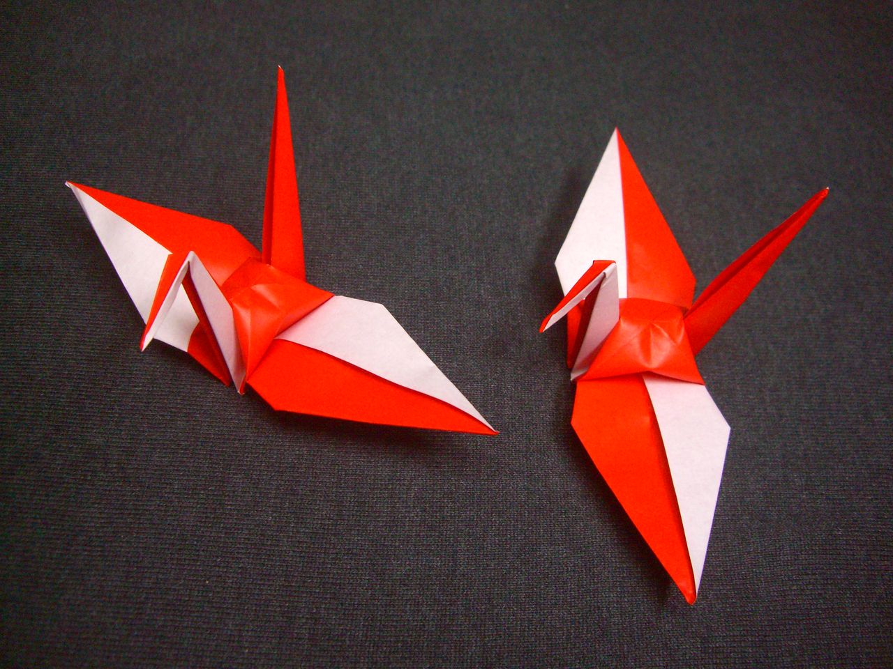 Origami おりがみ遊び 赤と白の鶴 Ebisuchachaのブログ