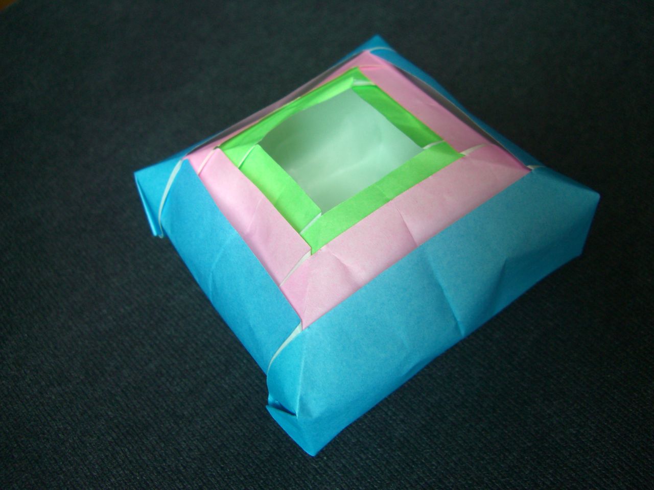 Origami おりがみ遊び 風船の折り方から小箱へ Ebisuchachaのブログ