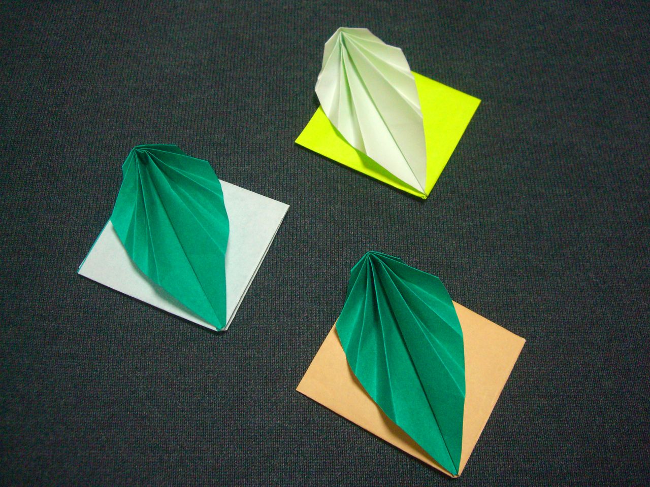 Origami おりがみ遊び 木の葉のモチーフ 折り紙レター Ebisuchachaのブログ Origami おりがみ遊び 木の葉のモチーフ 折り紙レター Ebisuchachaのブログ