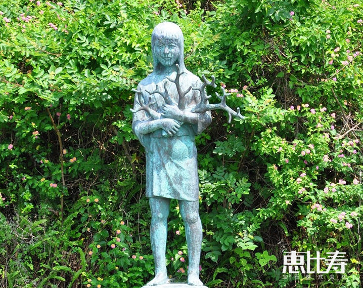 深海の精霊 赤珊瑚 恵比寿宝石株式会社