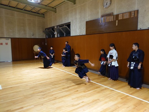 02 (3)