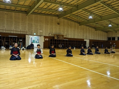 03 (3)