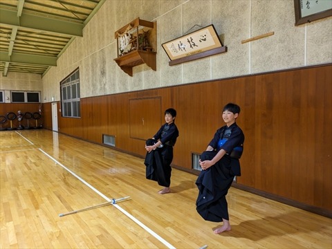 01 (3)