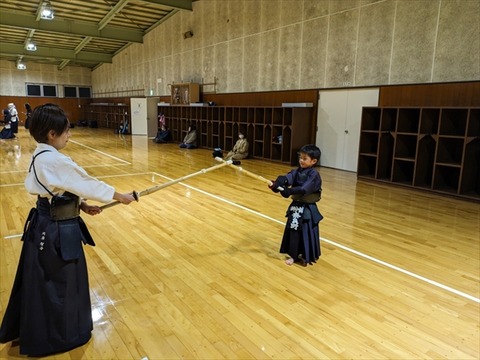02 (4)