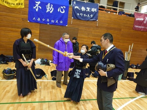 本日の大会（小野派一刀流流祖忠明旗争奪関東小学生剣道大会）
