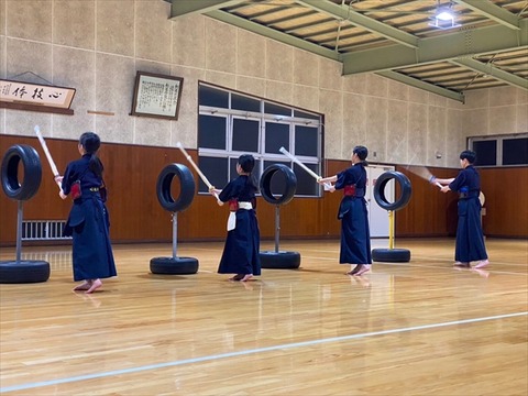 02 (1)