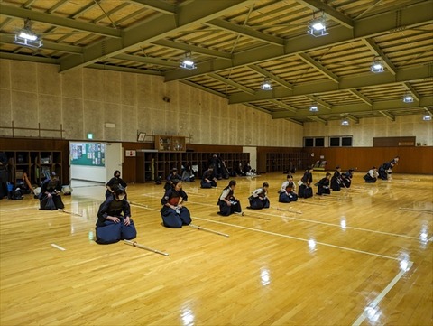 02 (2)