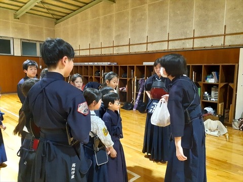 04 (4)