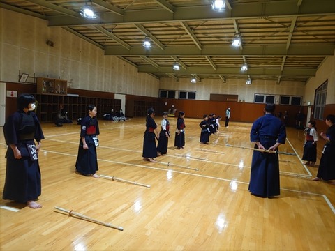 02 (2)