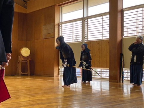 03 (3)
