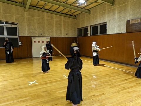 06 (3)