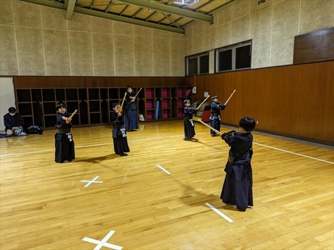 02 (4)