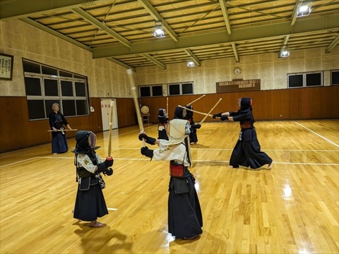06 (10)
