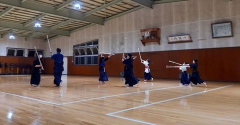 1005LINE_ALBUM_2022112_221103_2