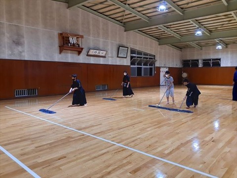 0806LINE_ALBUM_202286_220807_23