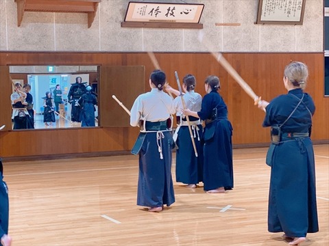 03 (2)