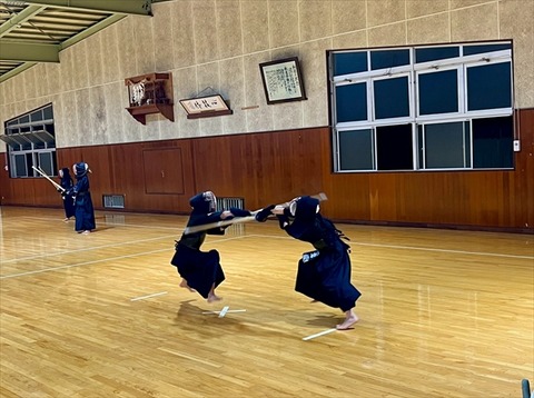04 (3)